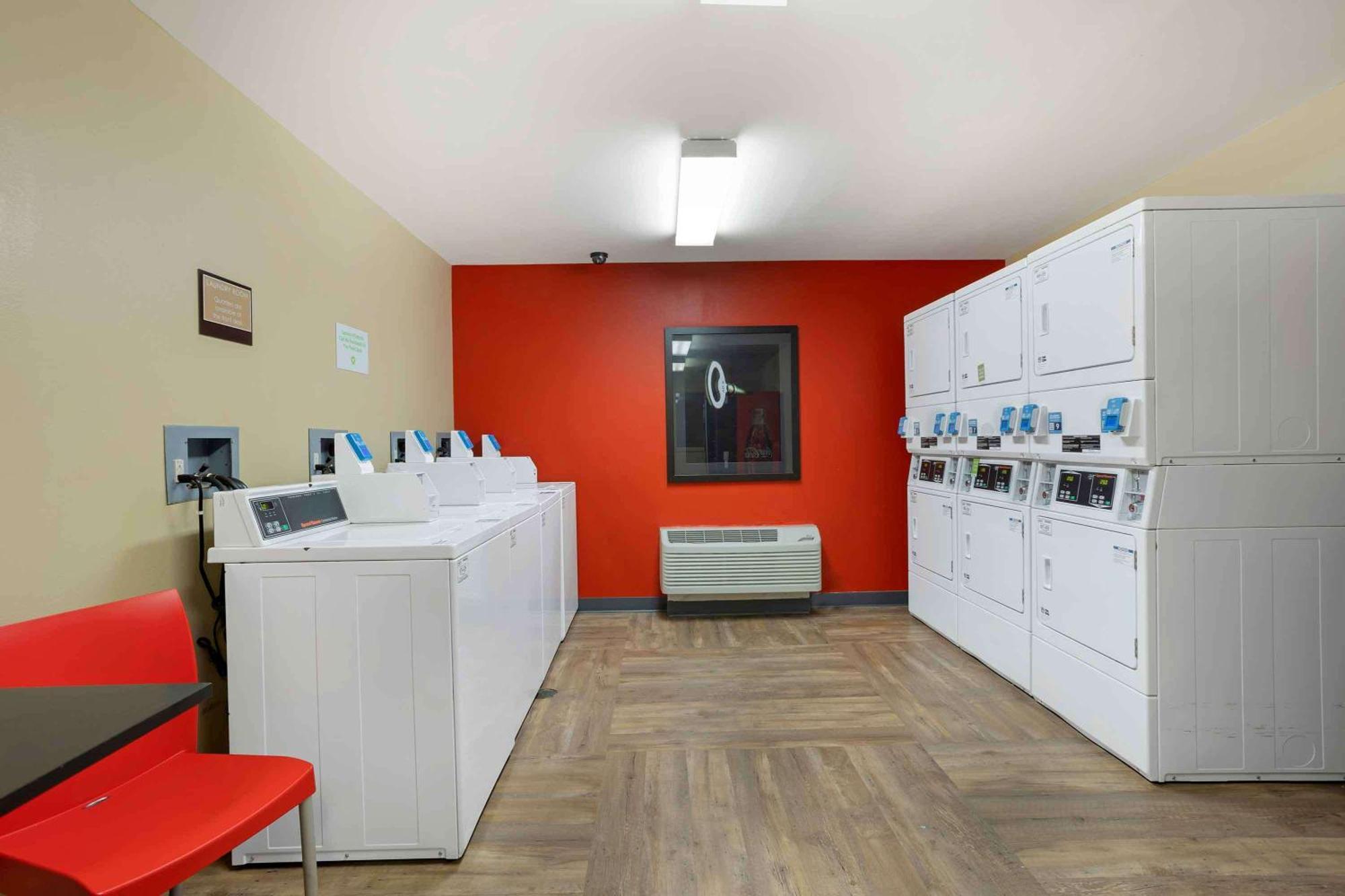 Extended Stay America Select Suites - Springfield - South Exteriör bild